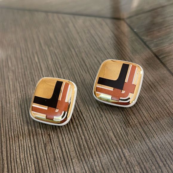 Vintage Avon 1987 “Porcelain Expressions” Diamond Shaped with Brown & Black - Picture 3 of 16